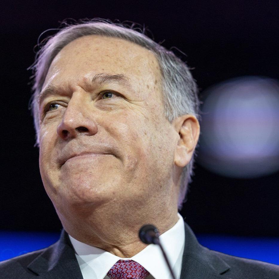 Trump revokes protections for former Secretary of State Pompeo and top aide threatened by Iran